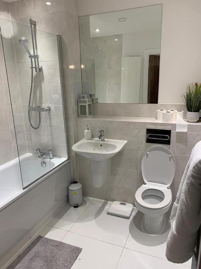 Lovely 1-Bed Serviced Apartment With Free Parking West Thurrock Εξωτερικό φωτογραφία
